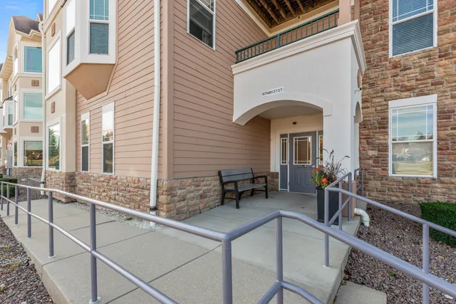 $299,000 | N74W13737 Appleton Avenue, Unit 107, Menomonee Falls, WI 53051