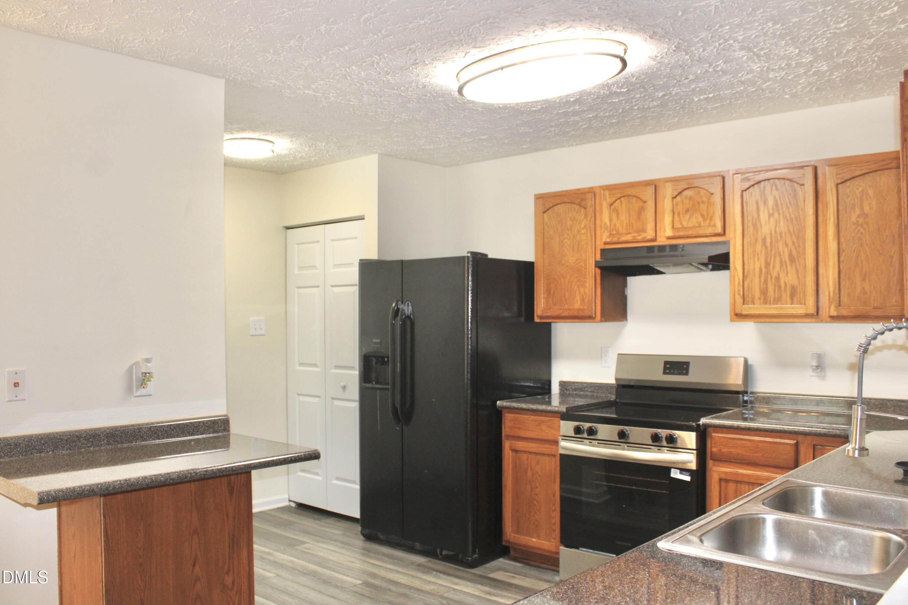 4213 Tensity Drive Raleigh, NC 27604 - Photo 9 of 32 9