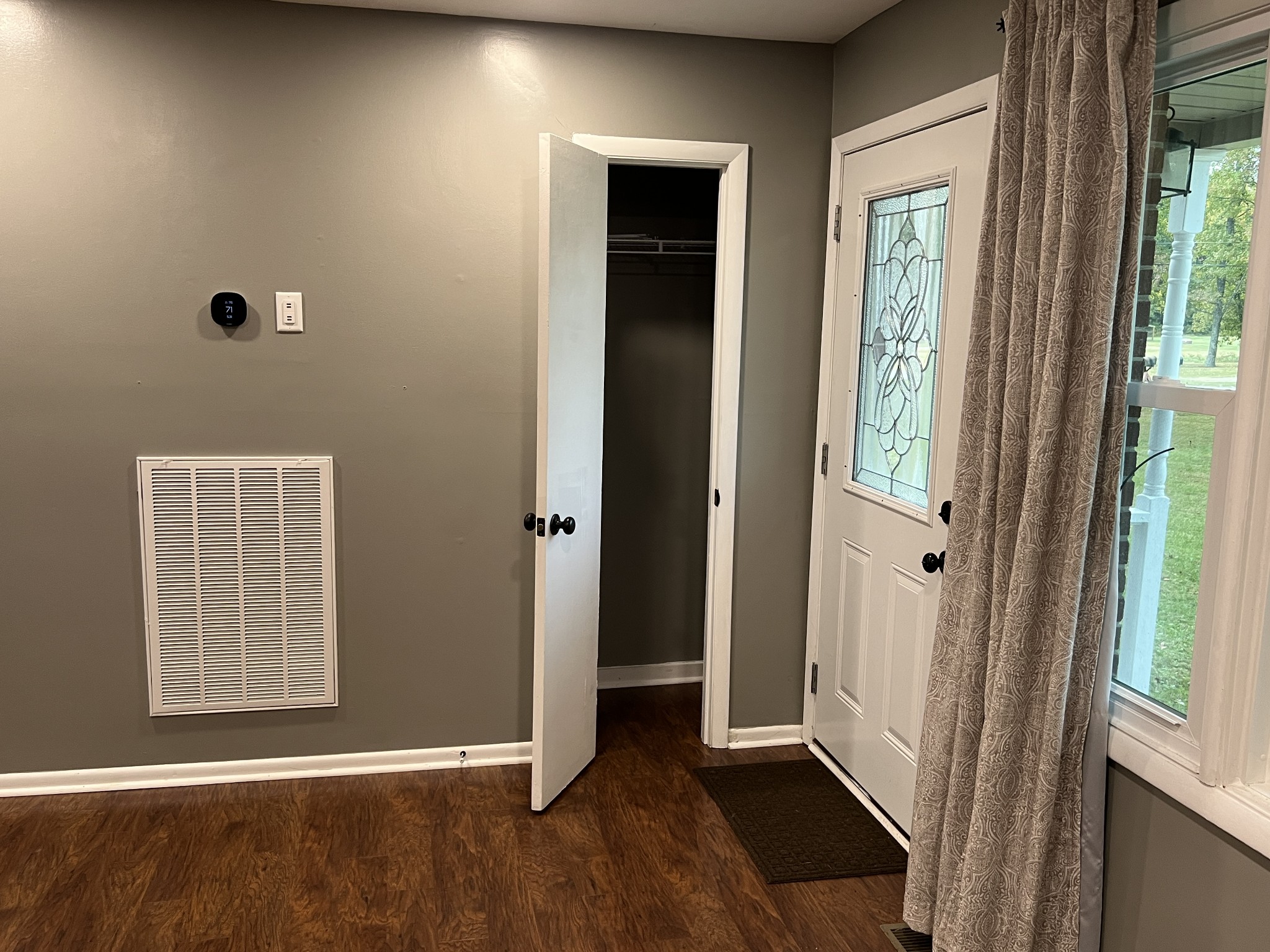 3019 Friendship Road Cross Plains, TN 37049 - Photo 27 of 39 an entryway to room with wooden floor and windows