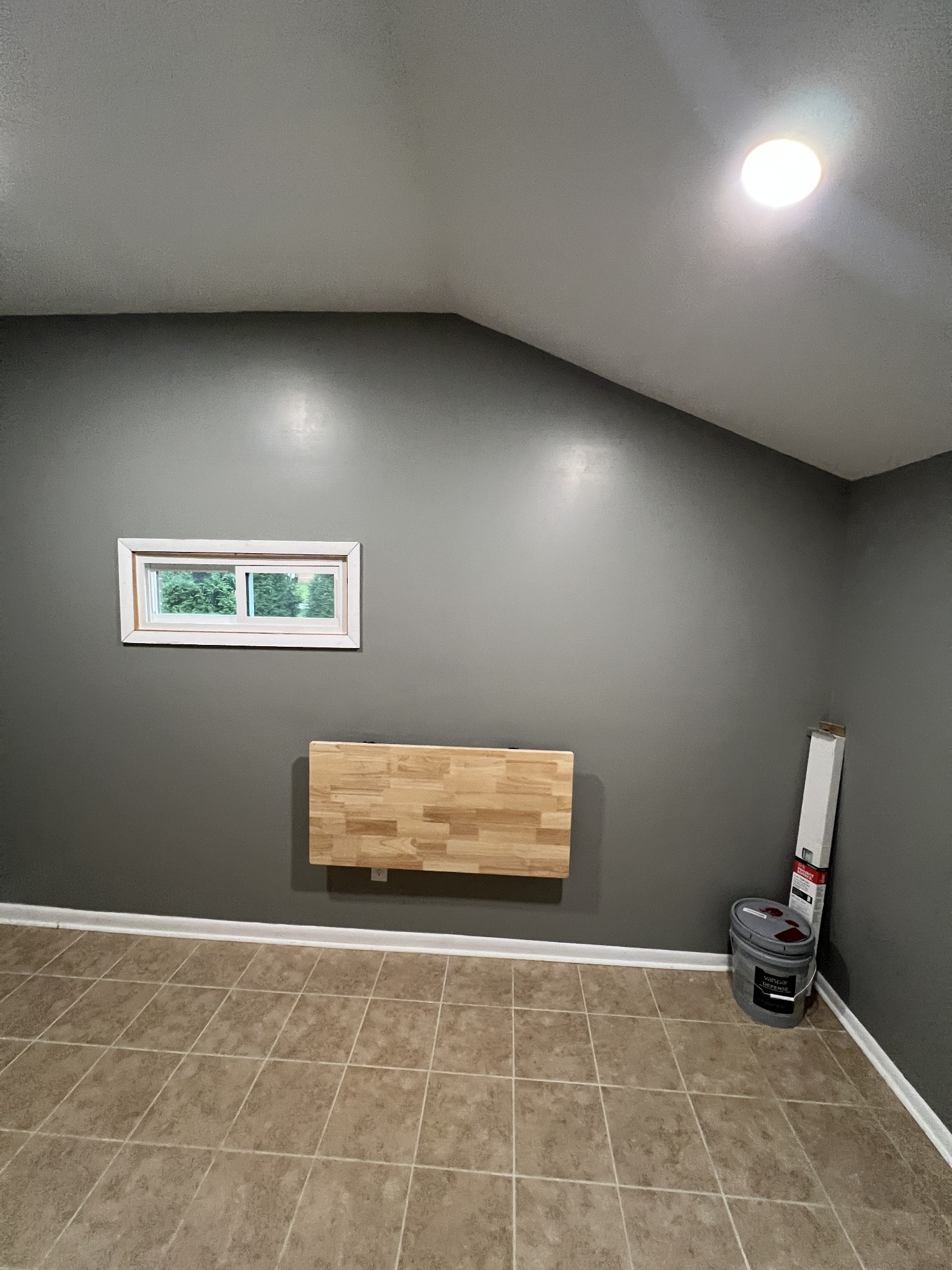 3019 Friendship Road Cross Plains, TN 37049 - Photo 4 of 39 a view of an empty room with a window
