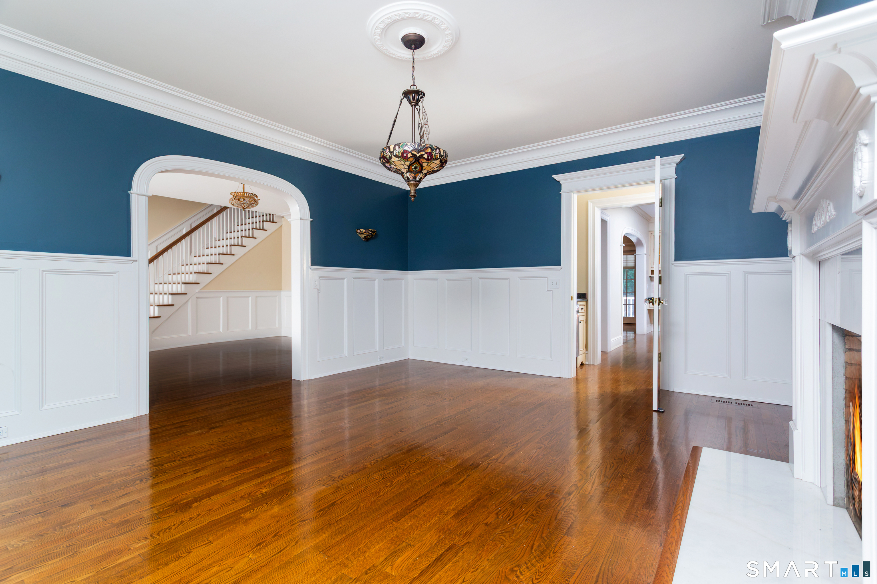 7 Old Hyde Road Weston, CT 06883 - Photo 8 of 40