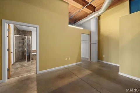 $179,000 | 1015 Washington Avenue, Unit 206, St. Louis, MO 63101