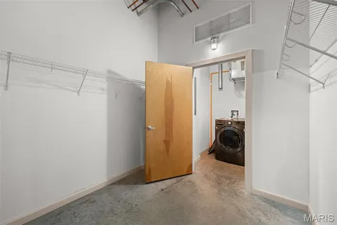 $179,000 | 1015 Washington Avenue, Unit 206, St. Louis, MO 63101