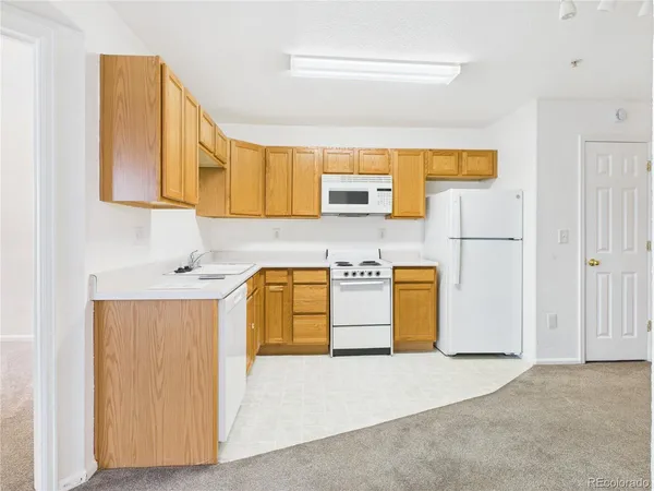 $200,000 | 960 South Dawson Way, Unit 18, Aurora, CO 80012