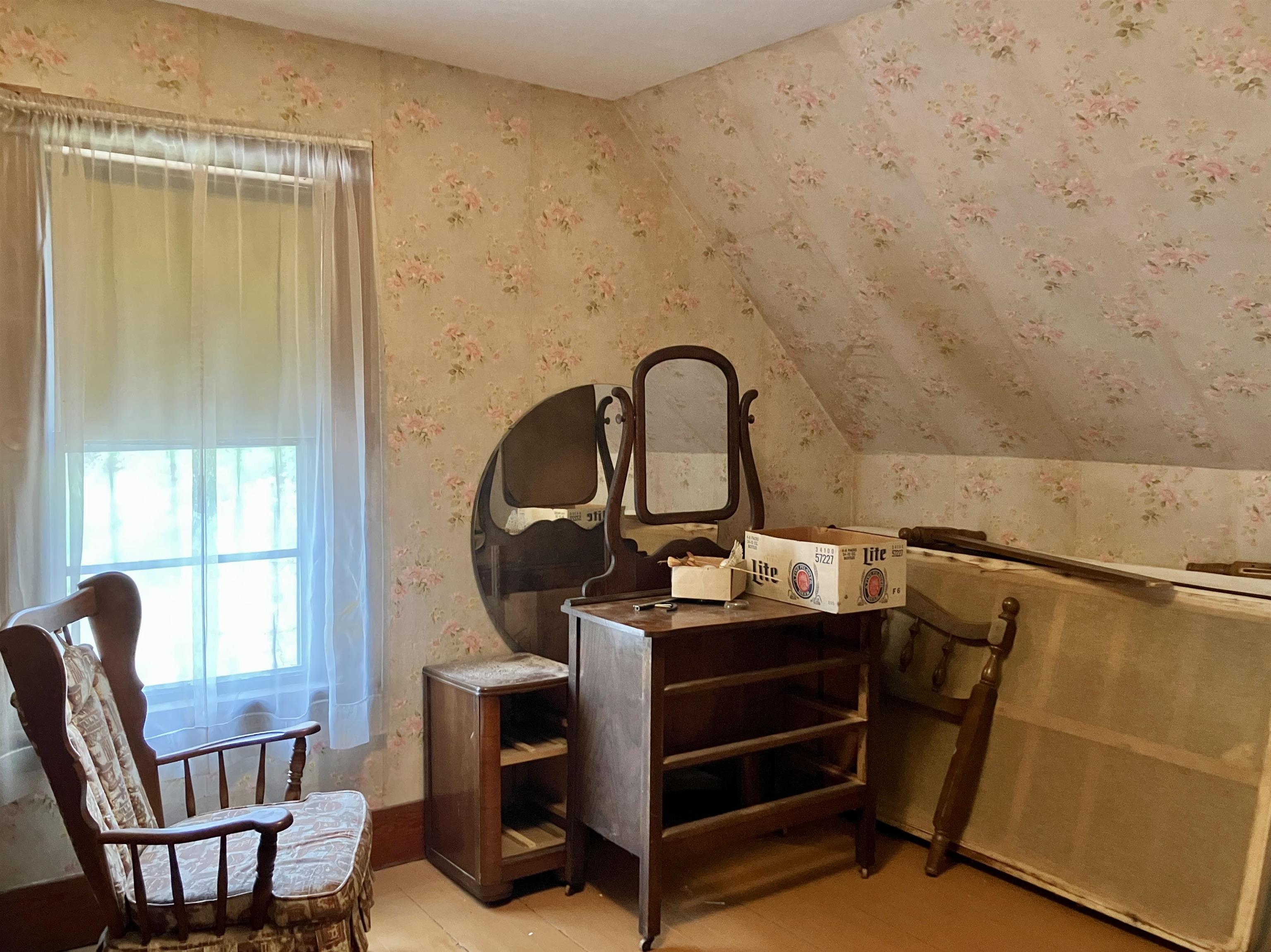 77 Buffalo Street Hardwick, VT 05843 - Photo 17 of 38