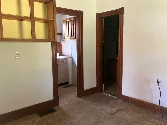 $165,000 | 77 Buffalo Street, Hardwick, VT 05843