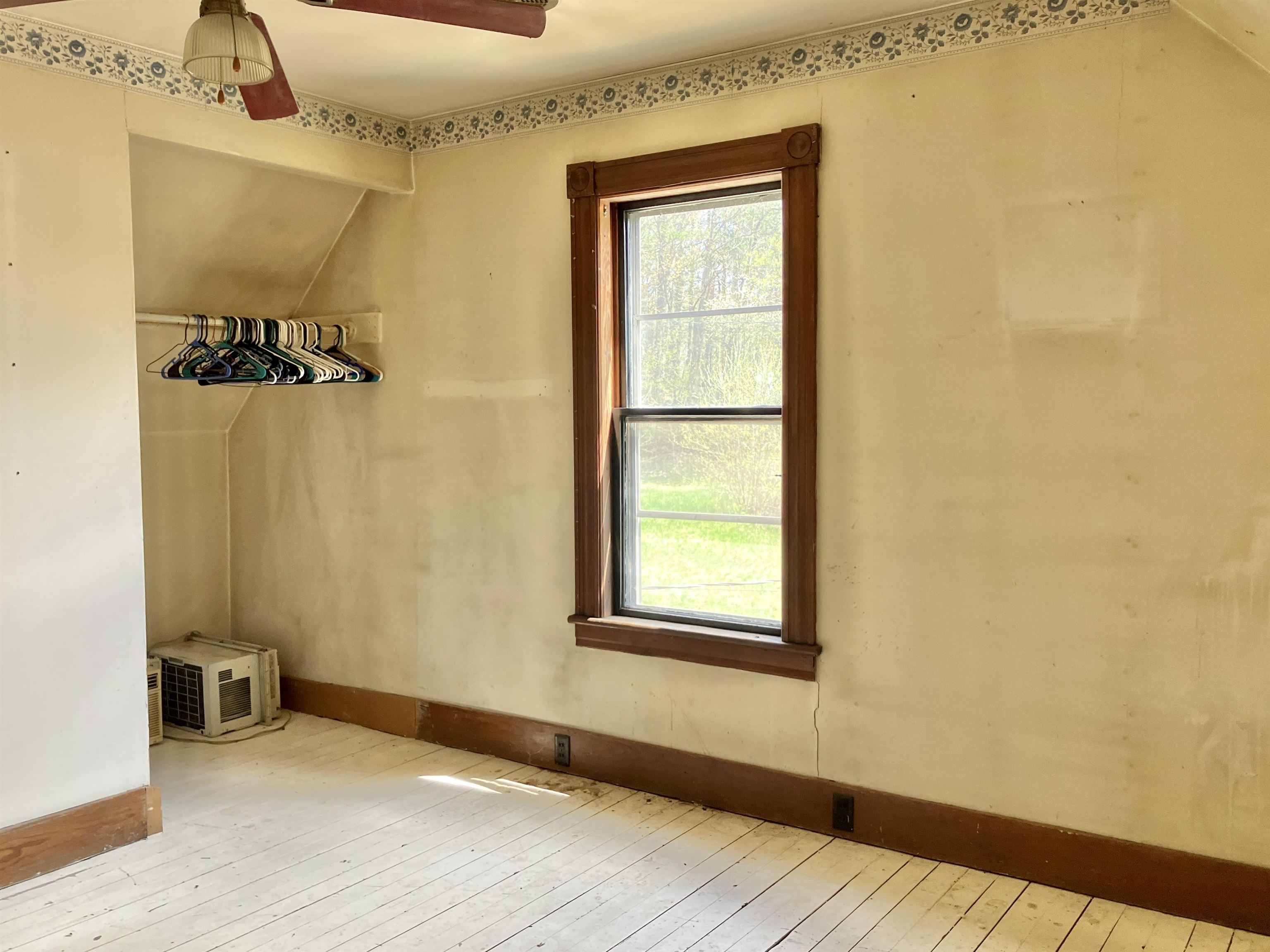 77 Buffalo Street Hardwick, VT 05843 - Photo 33 of 38