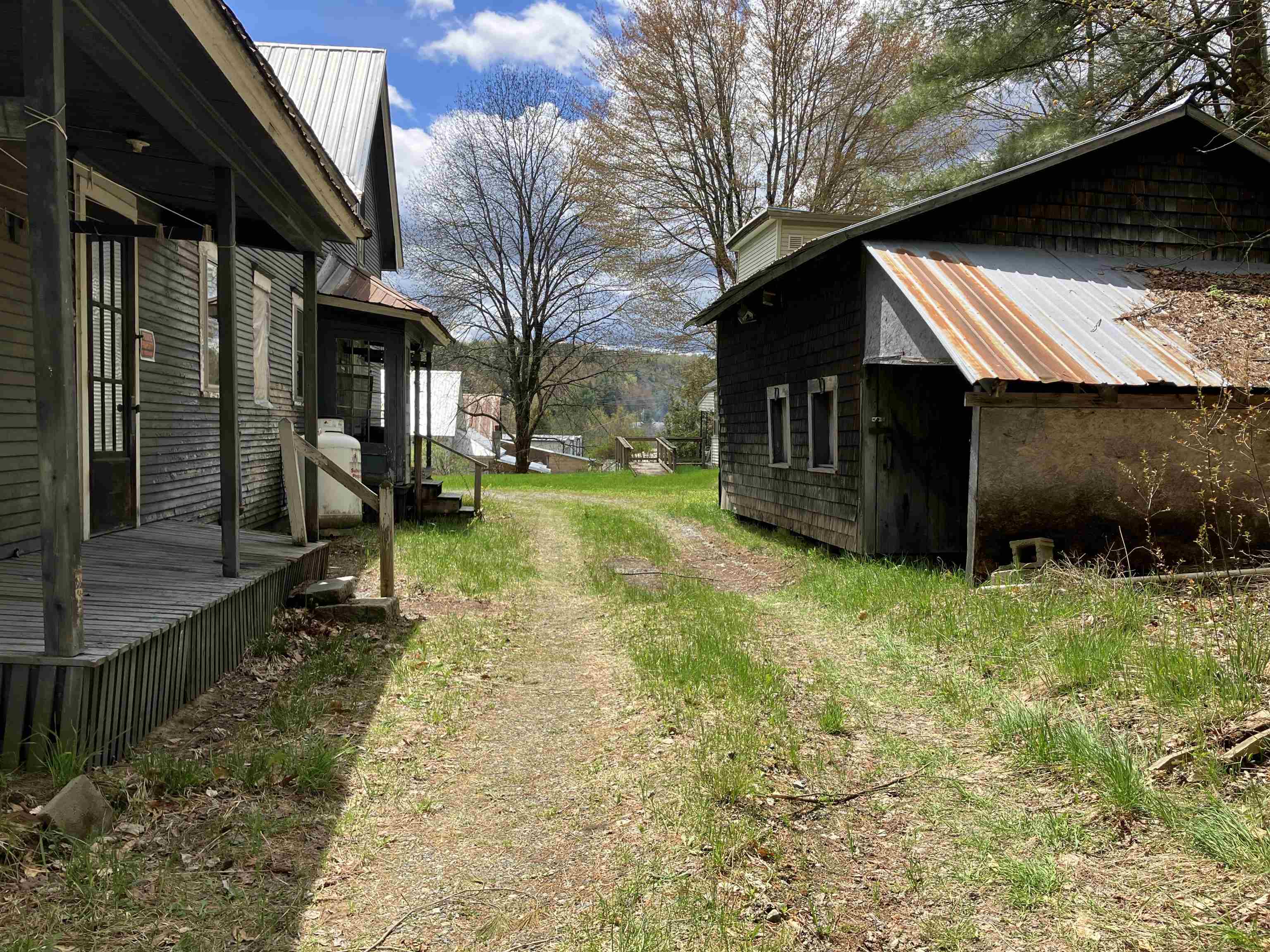 77 Buffalo Street Hardwick, VT 05843 - Photo 35 of 38
