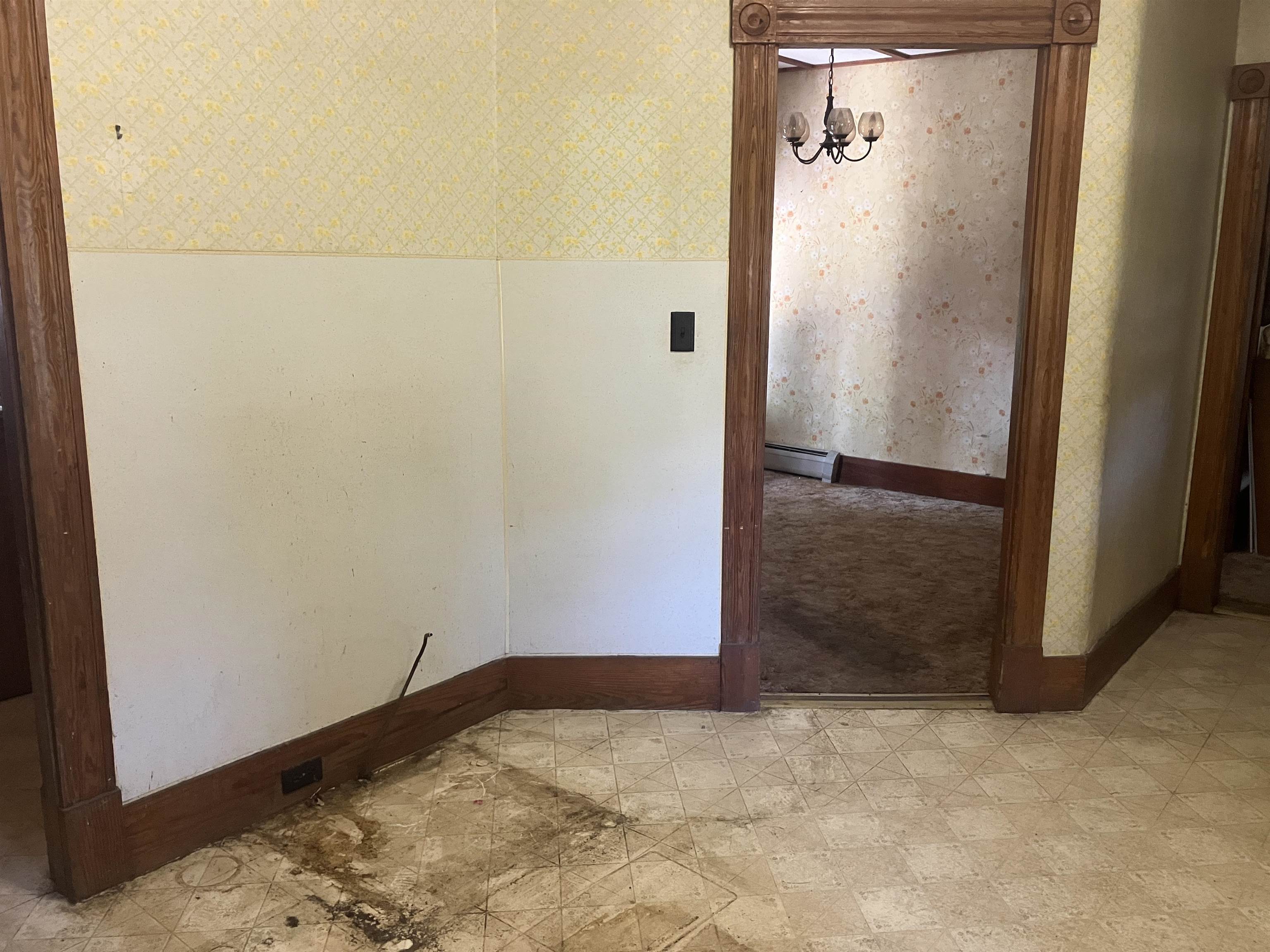 77 Buffalo Street Hardwick, VT 05843 - Photo 9 of 38