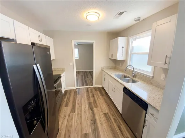 $270,000 | 202 Hassellwood Drive, Jamestown, NC 27282