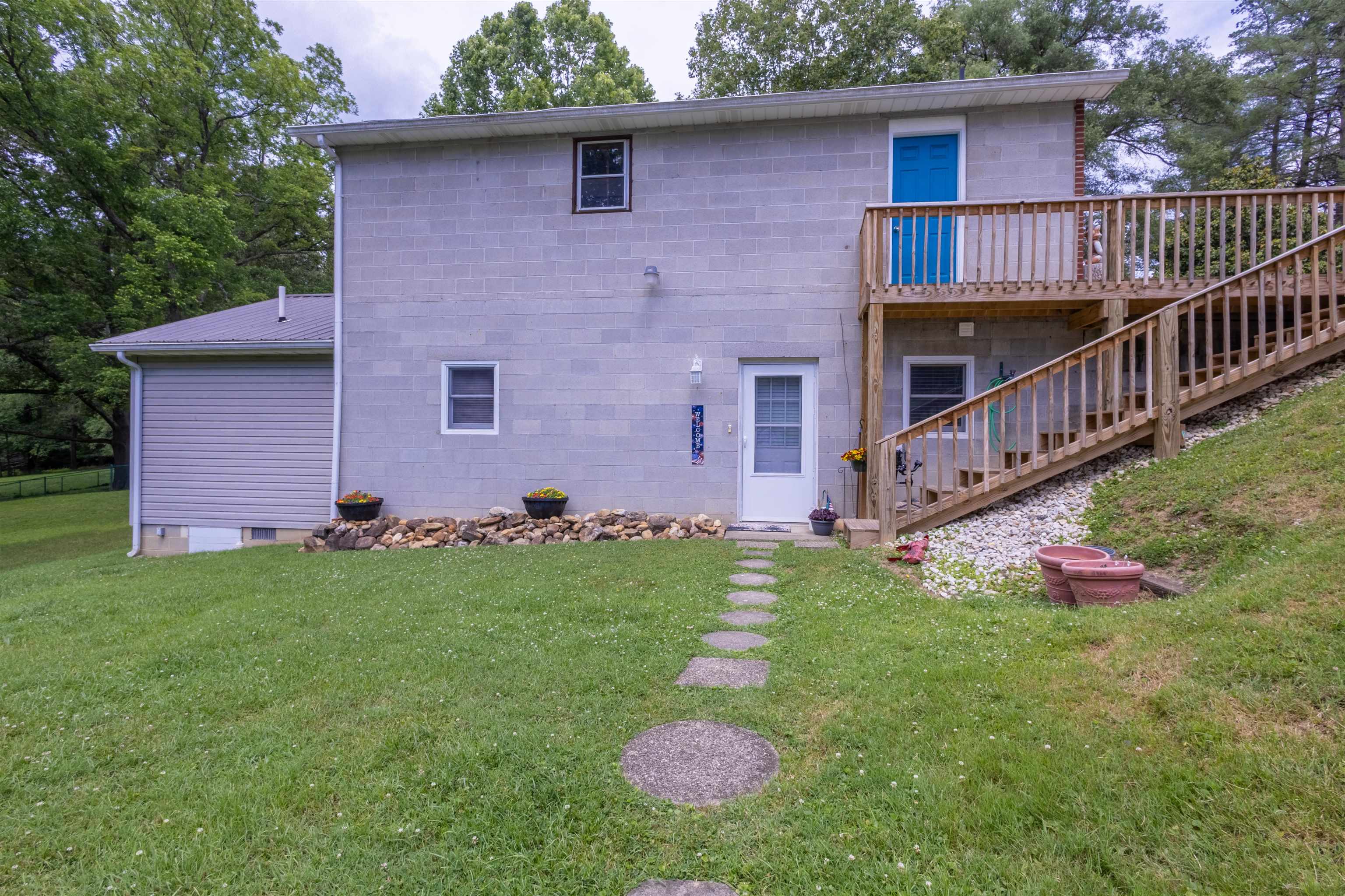 812 Bellefonte Princess Road Ashland, KY 41101 - Photo 32 of 36
