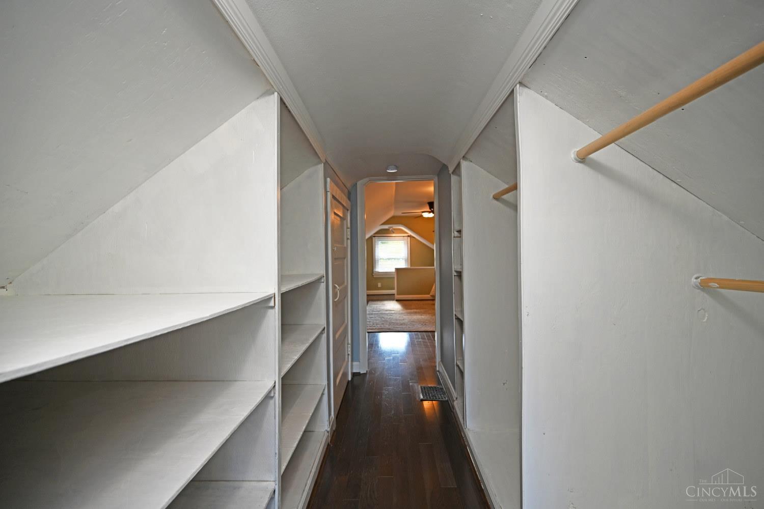 3731 Brotherton Road Cincinnati, OH 45209 - Photo 28 of 36 Gallery Image 28