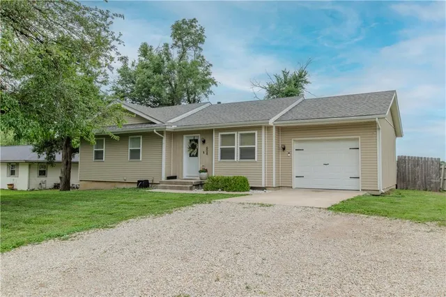 $240,000 | 604 Lake Road, Garden City, MO 64747