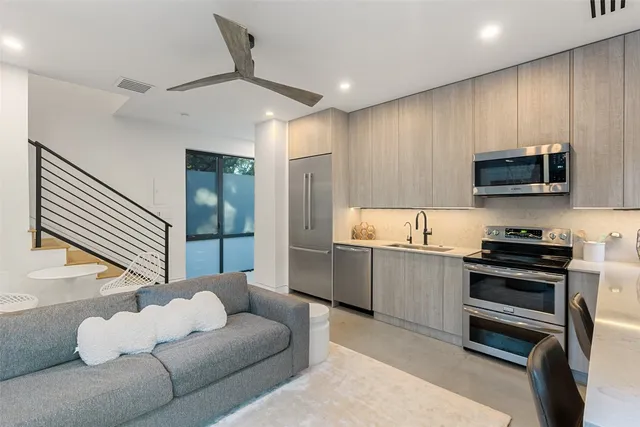 $3,750,000 | 2503 Dip Cove, Austin, TX 78704