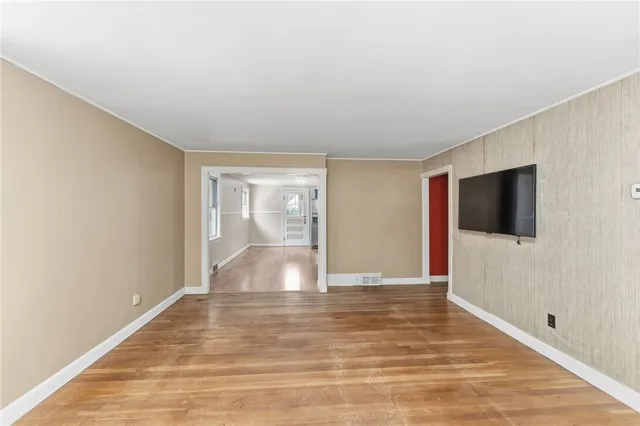 $374,900 | 92 Rockland Avenue, Woonsocket, RI 02895