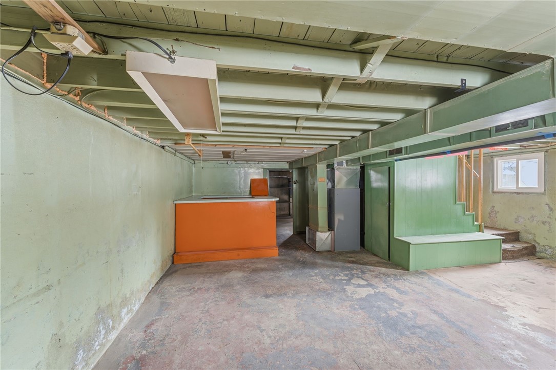 92 Rockland Avenue Woonsocket, RI 02895 - Photo 38 of 43