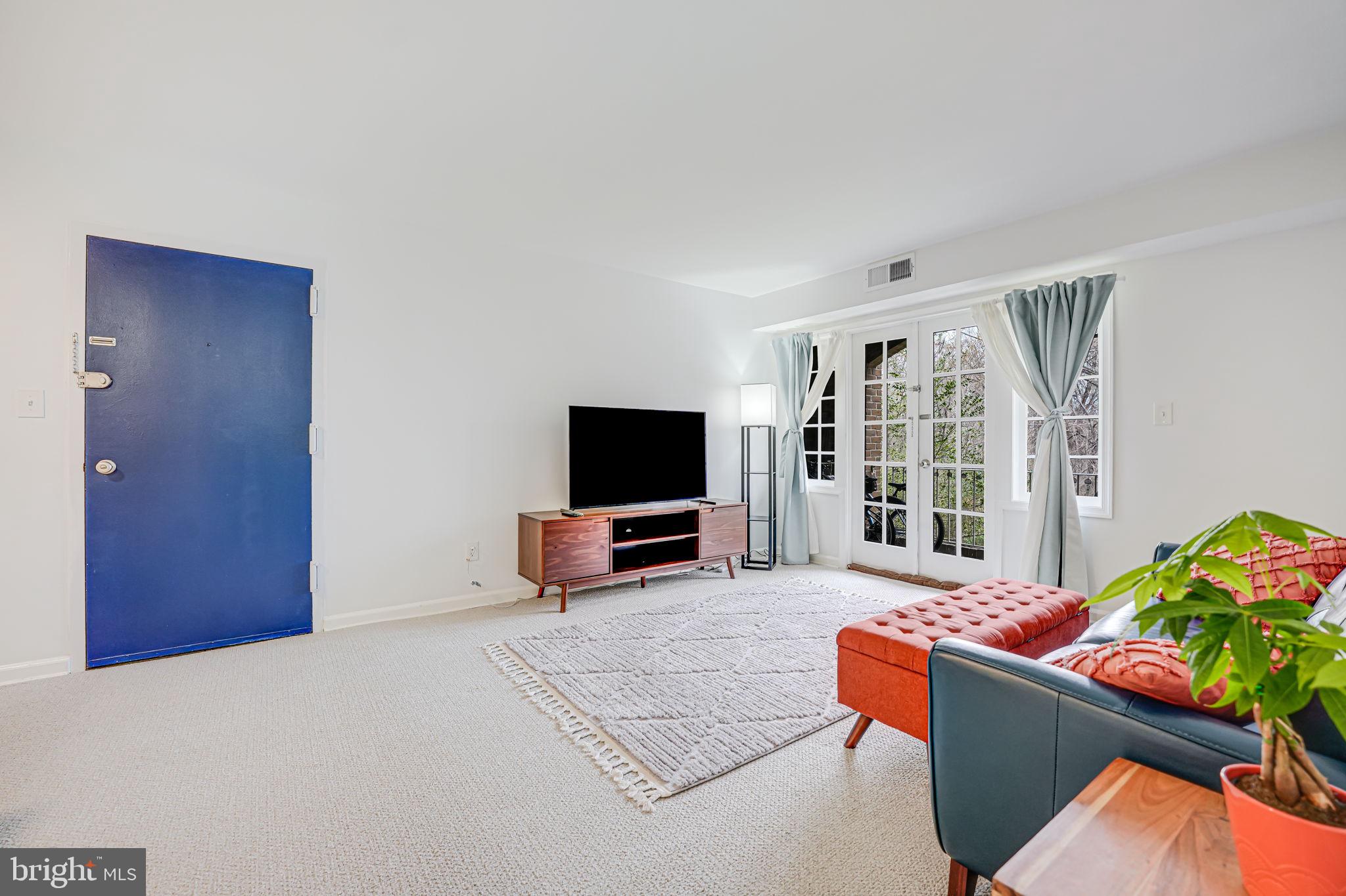 5905 D Bayshire Road, Unit 181 West Springfield, VA 22152 - Photo 4 of 27