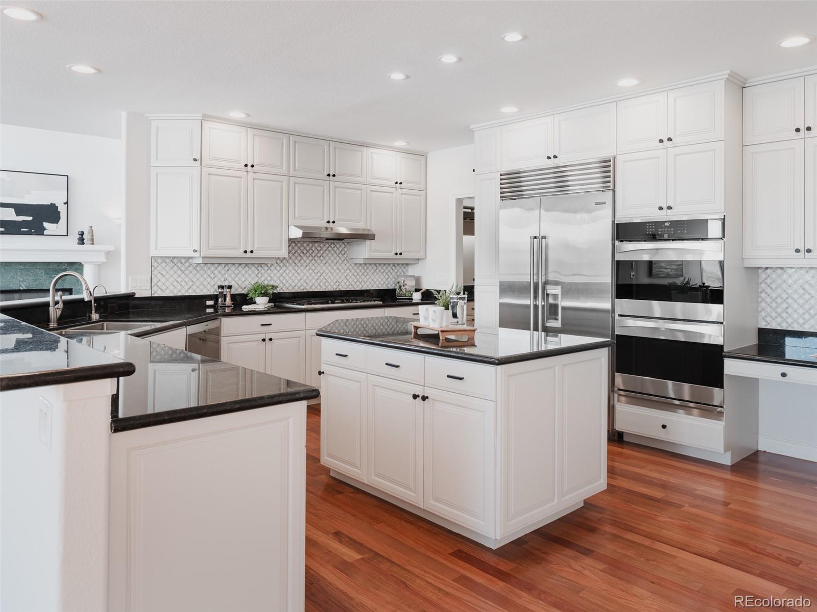 2043 Buchanan Point Lafayette, CO 80026 - Photo 11 of 50