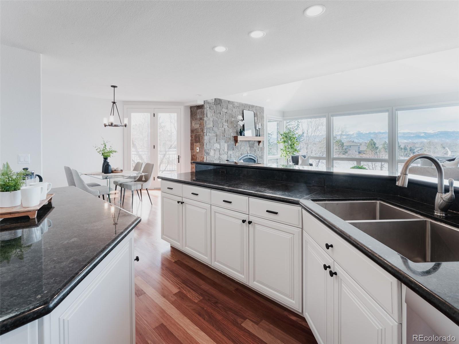 2043 Buchanan Point Lafayette, CO 80026 - Photo 14 of 50