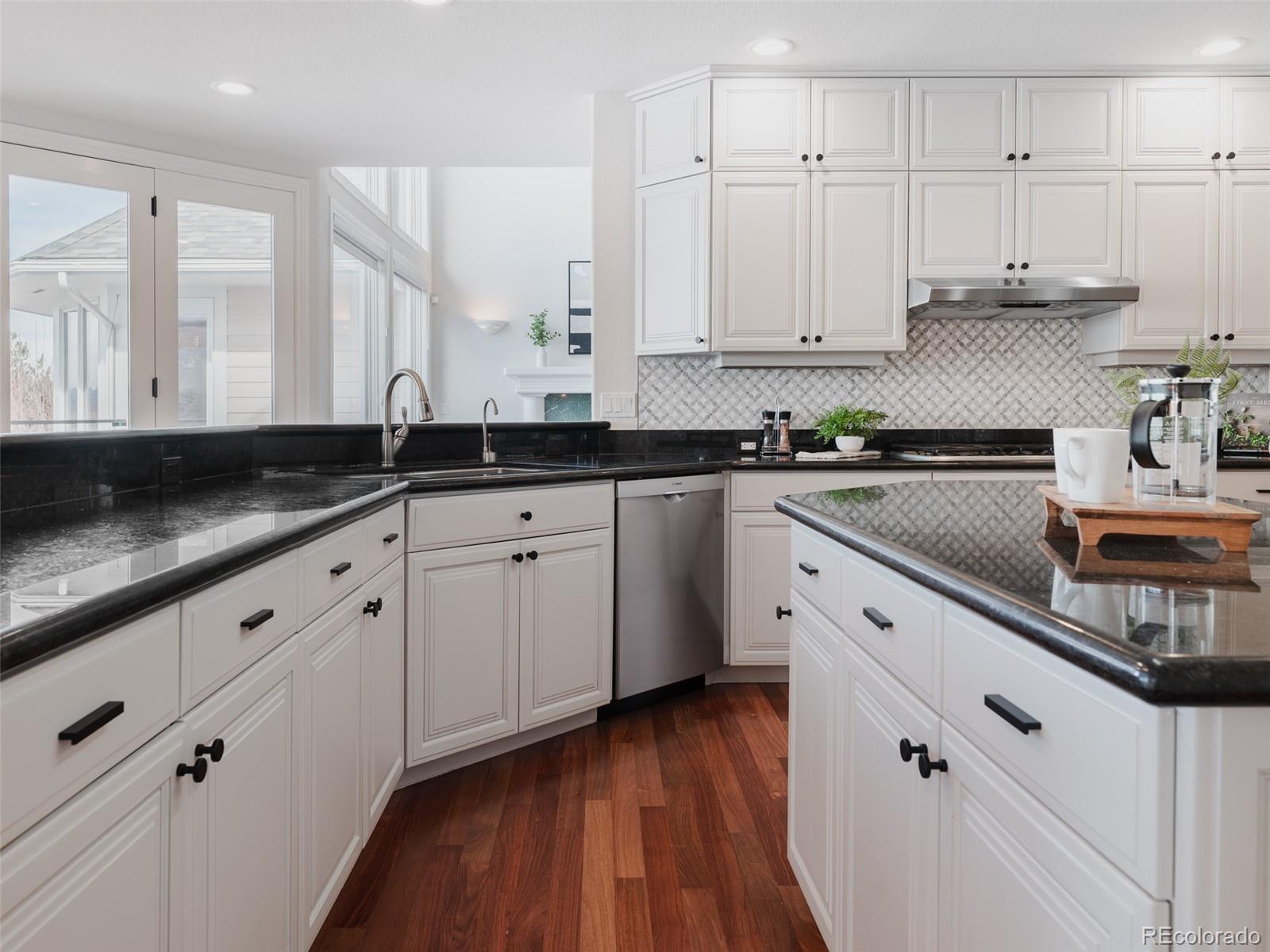 2043 Buchanan Point Lafayette, CO 80026 - Photo 15 of 50