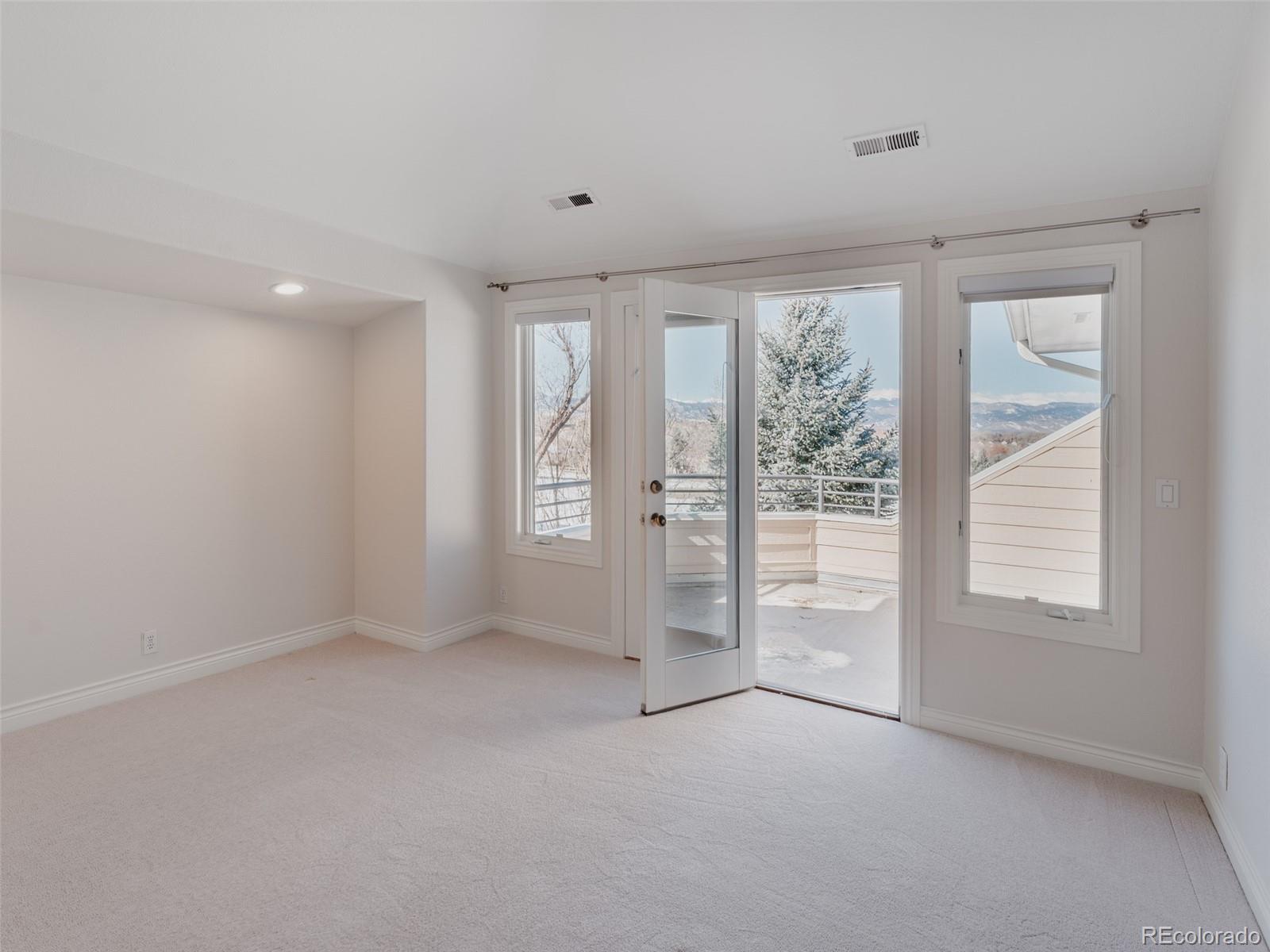 2043 Buchanan Point Lafayette, CO 80026 - Photo 31 of 50