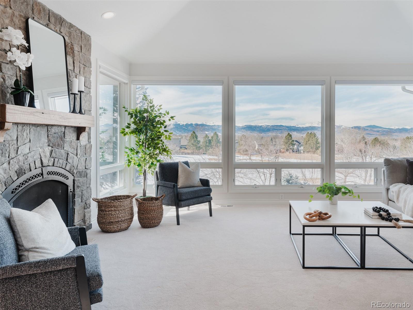 2043 Buchanan Point Lafayette, CO 80026 - Photo 5 of 50