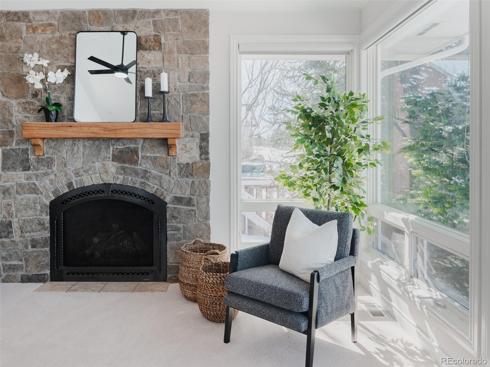 2043 Buchanan Point Lafayette, CO 80026 - Photo 7 of 50