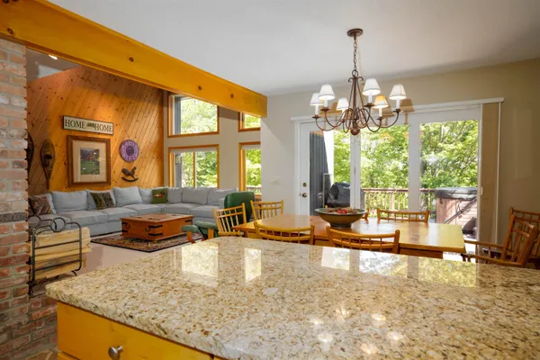 $829,000 | 13 Betty Johnson Lane, Winhall, VT 05340