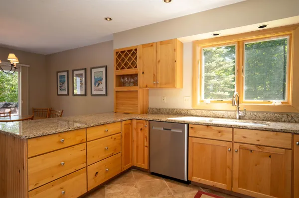 $829,000 | 13 Betty Johnson Lane, Winhall, VT 05340