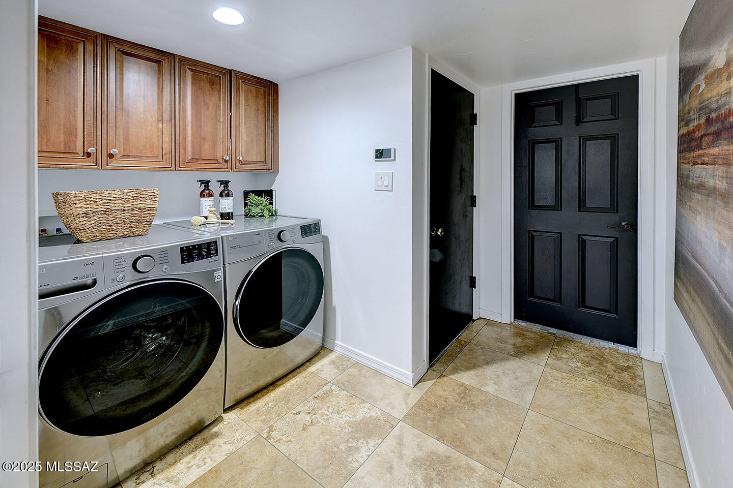 2714 West Magee Road Tucson, AZ 85742 - Photo 21 of 32 Laundry Room