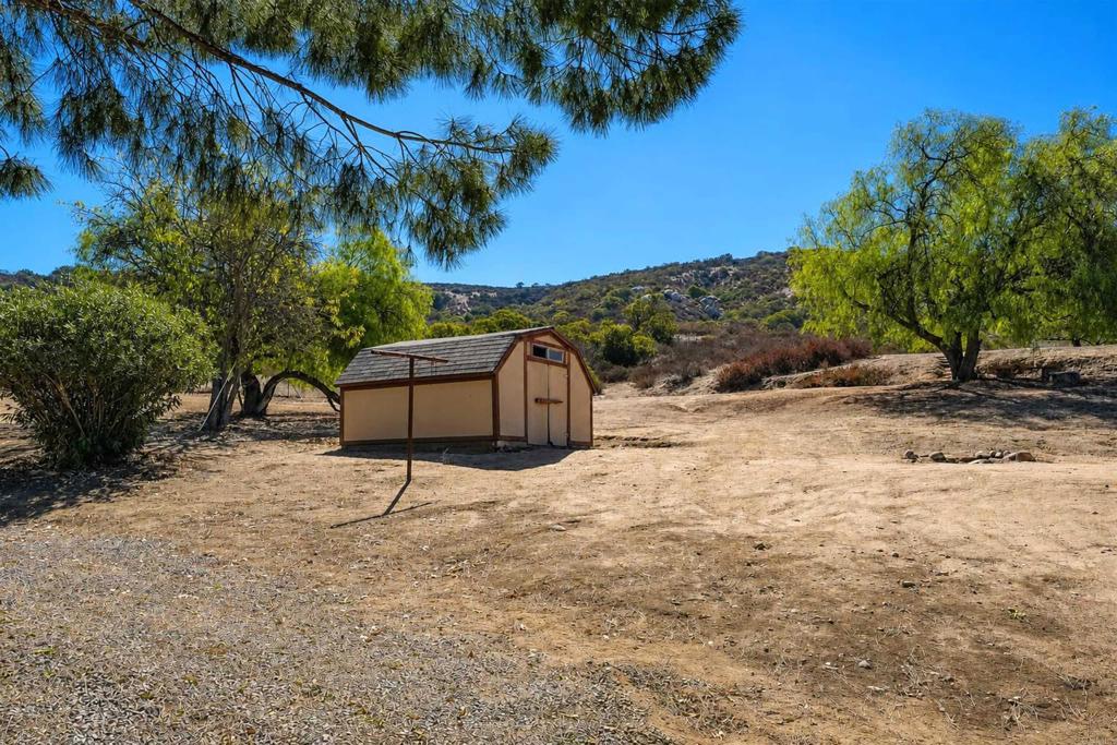 1698 Griffith Road Ramona, CA 92065 - Photo 25 of 41 Gallery Image 25