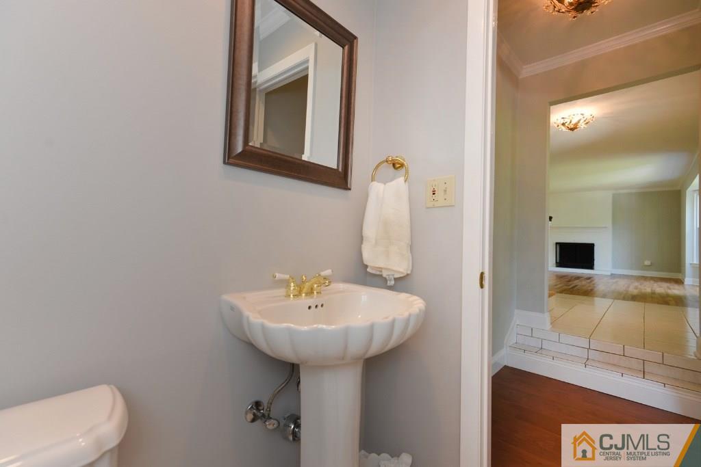151 Schanck Road Freehold, NJ 07728 - Photo 13 of 25 Gallery Image 13