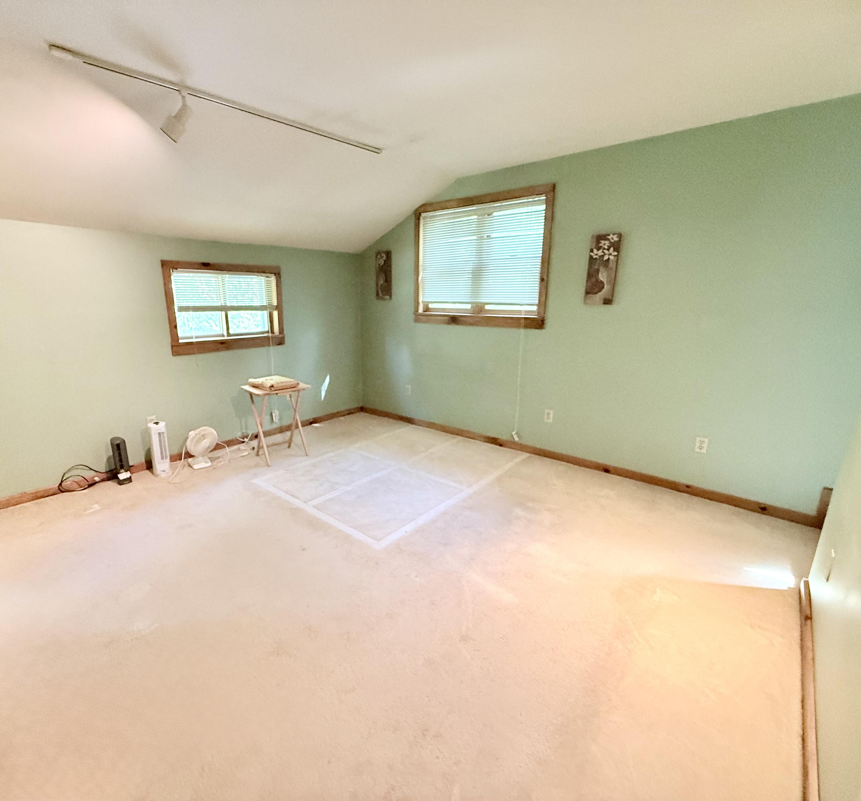 35 Stone Bridge Way Plattsburgh, NY 12901 - Photo 13 of 38