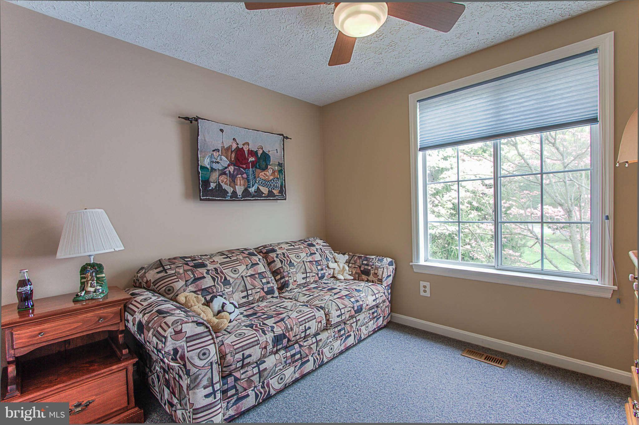 11905 Appling Valley Road Fairfax, VA 22030 - Photo 14 of 29 Bedroom