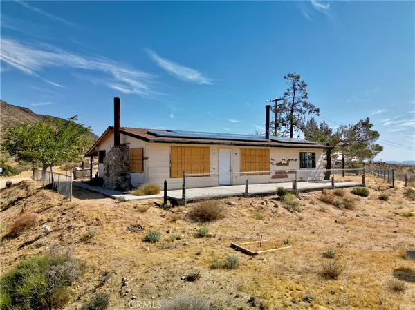 $250,000 | 55190 Pipes Canyon Road, Yucca Valley, CA 92284