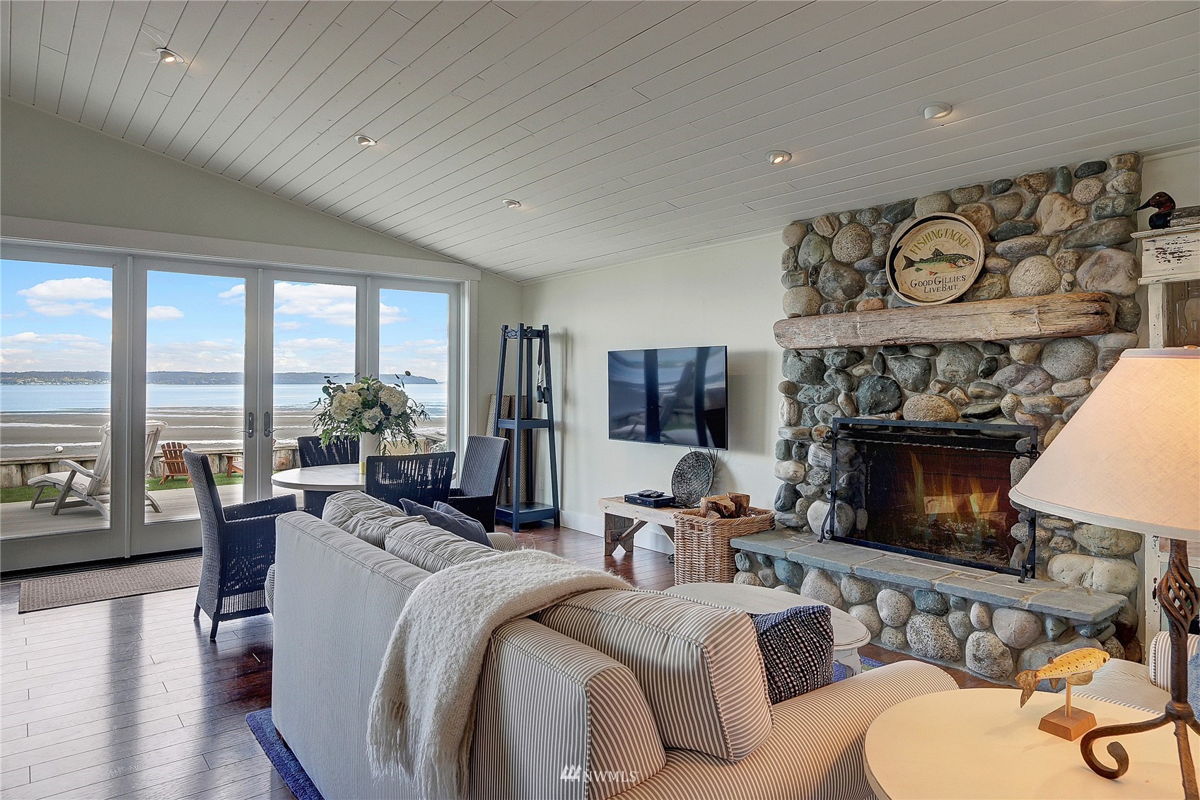 159 Iverson Road Camano Island, WA 98282 - Photo 15 of 32 Gallery Image 15