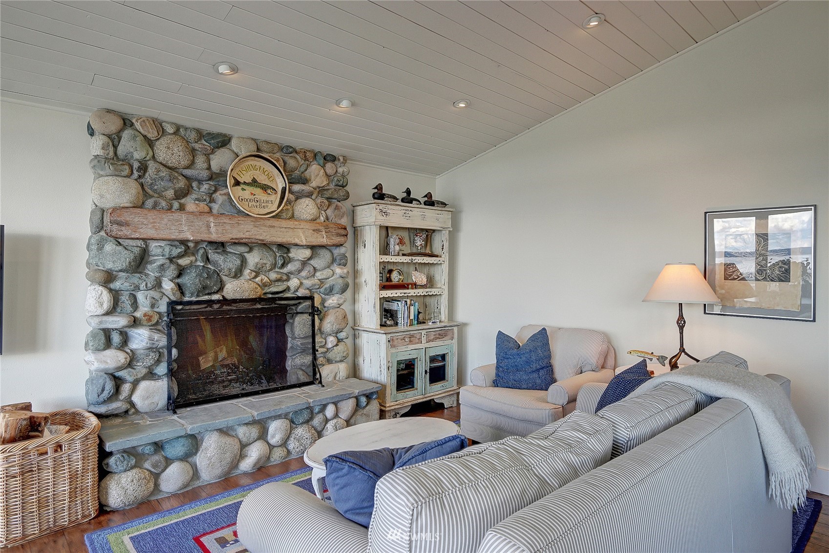 159 Iverson Road Camano Island, WA 98282 - Photo 17 of 32 Gallery Image 17