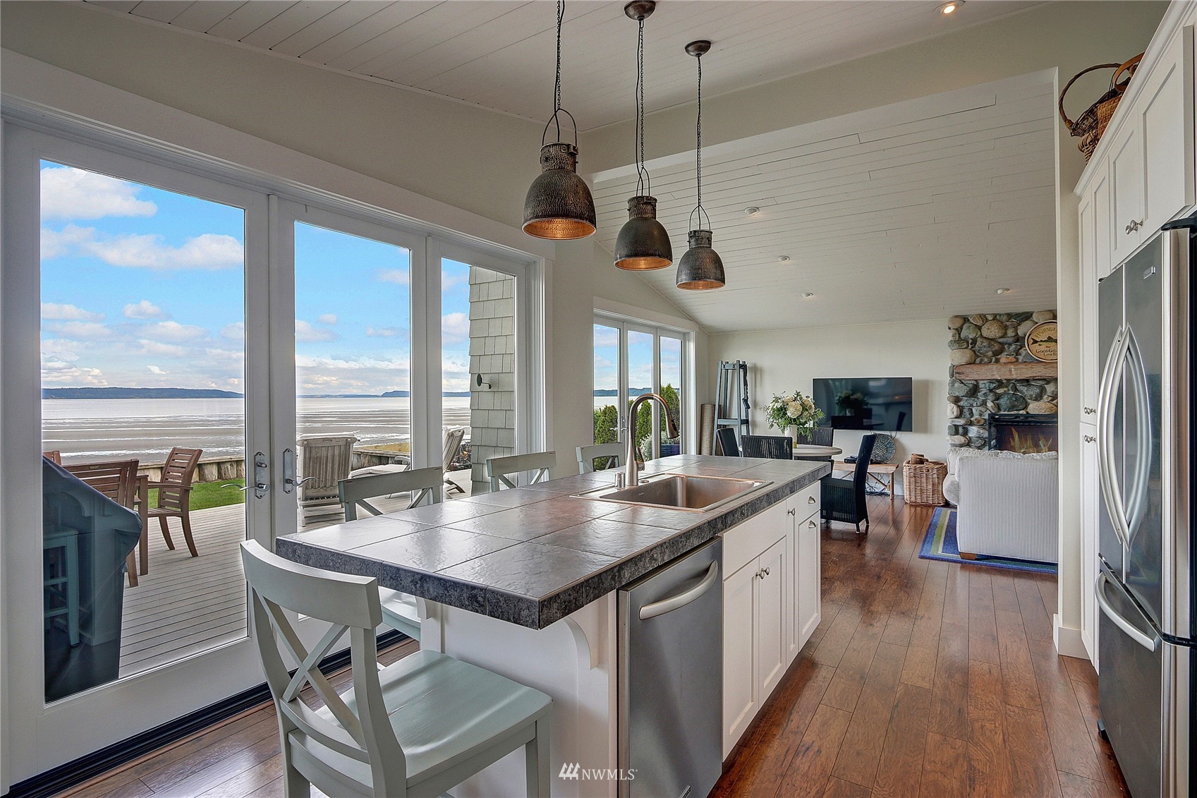 159 Iverson Road Camano Island, WA 98282 - Photo 21 of 32 Gallery Image 21