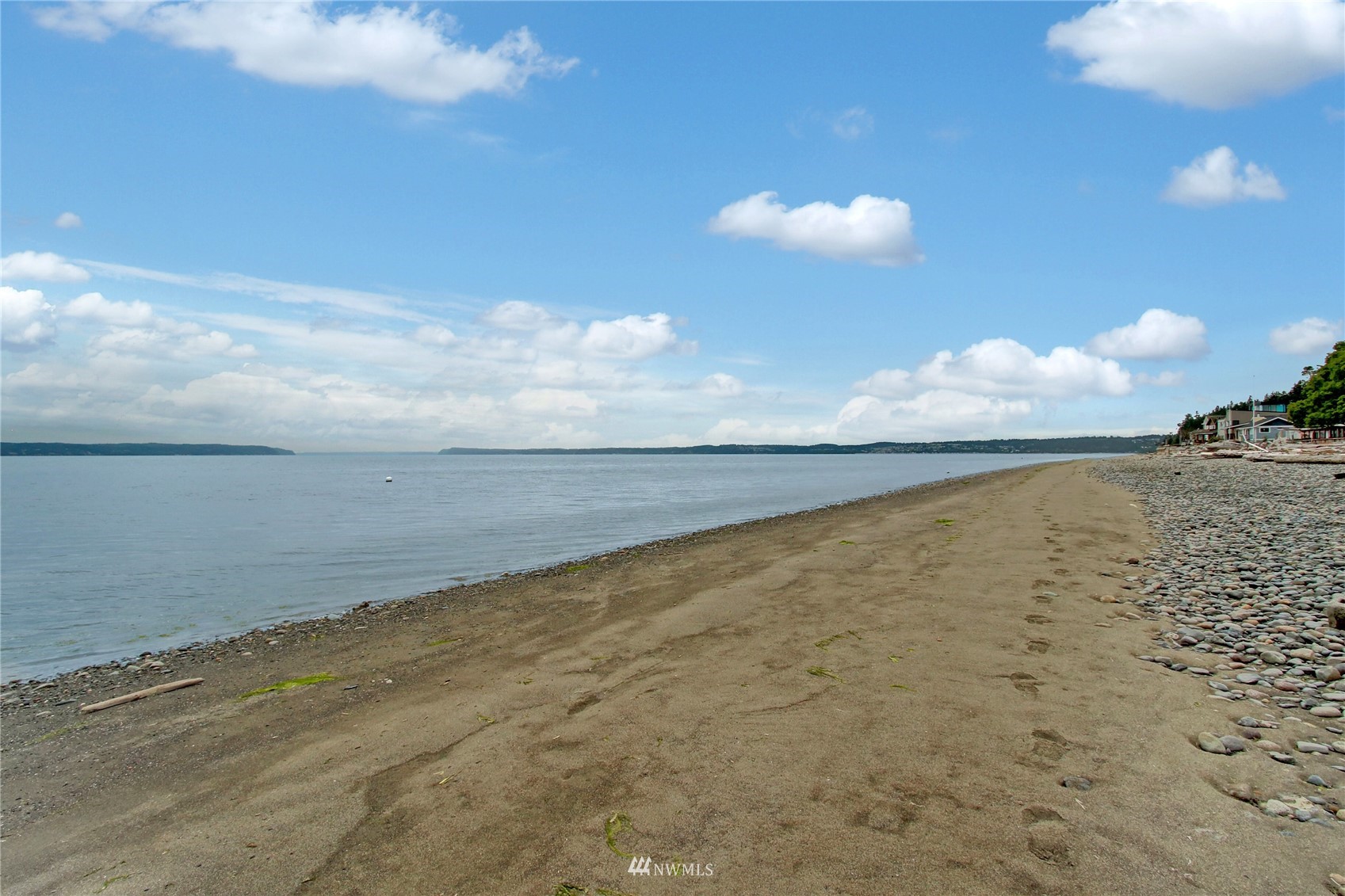 159 Iverson Road Camano Island, WA 98282 - Photo 3 of 32 Gallery Image 3