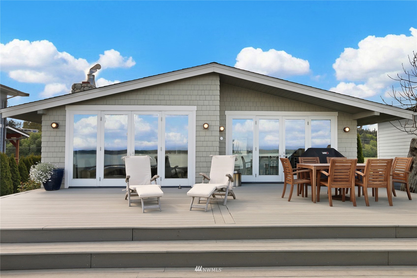 159 Iverson Road Camano Island, WA 98282 - Photo 4 of 32 Gallery Image 4