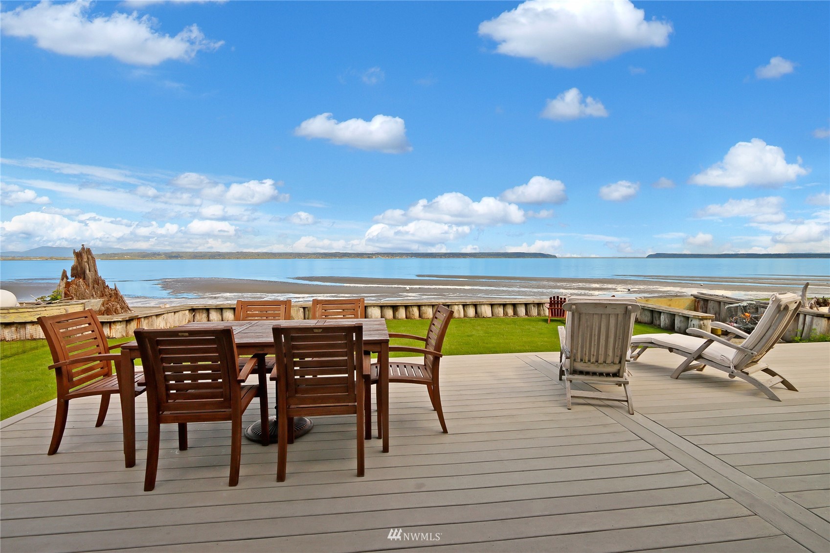159 Iverson Road Camano Island, WA 98282 - Photo 6 of 32 Gallery Image 6