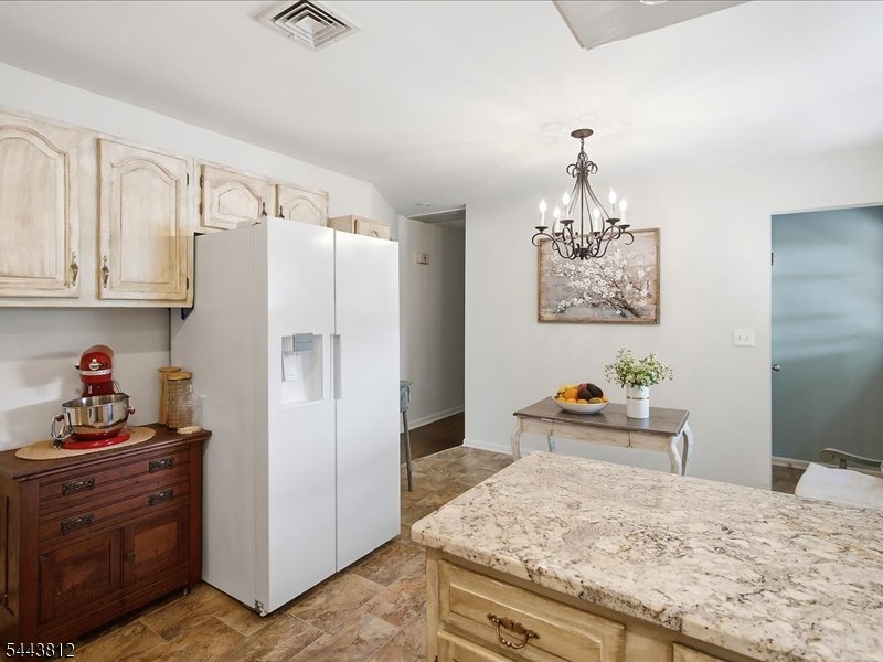 76 Long Hill Road Gillette, NJ 07933 - Photo 11 of 29