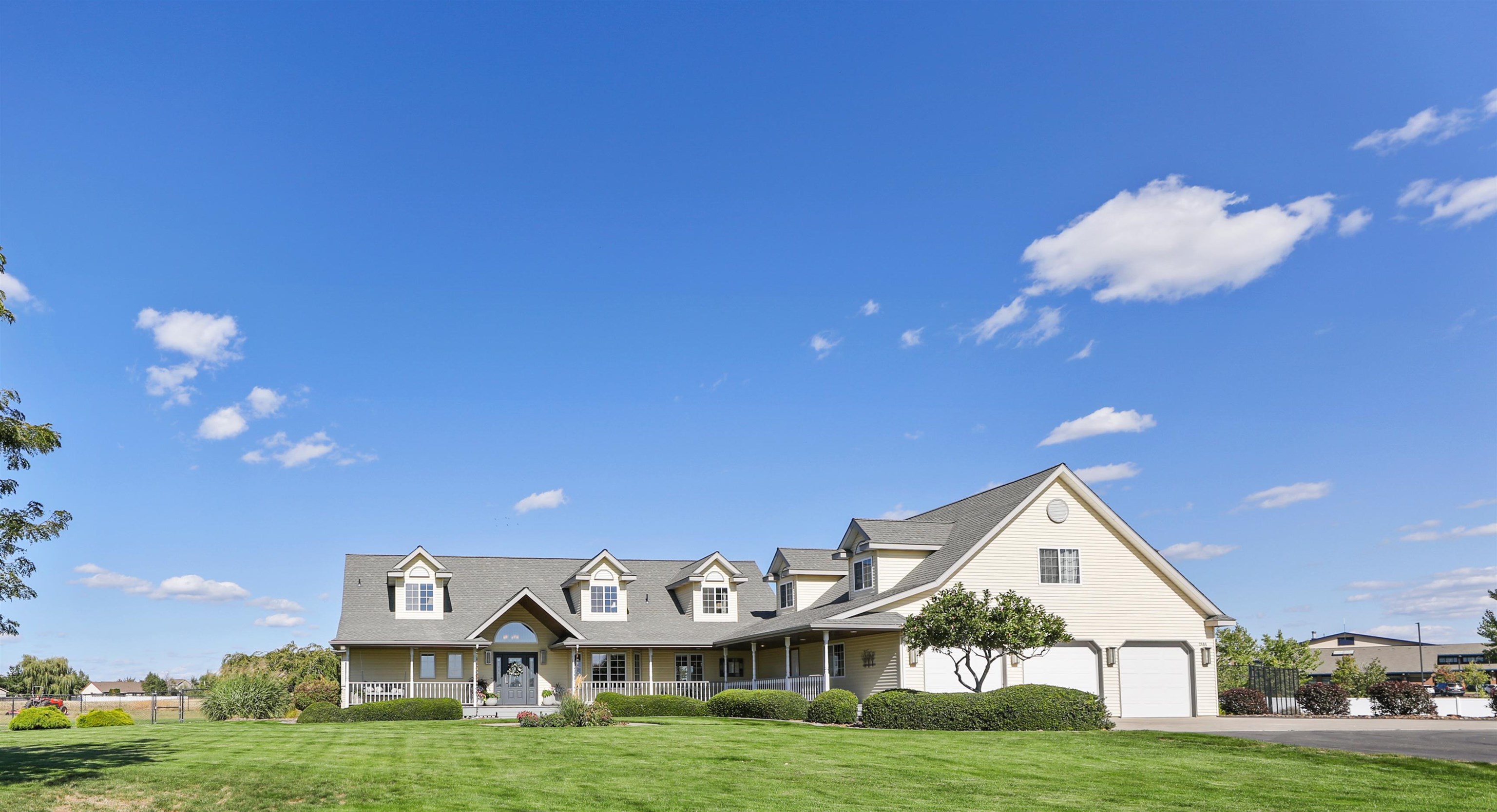 2804 West Johannsen Road Spokane, WA 99208 - Photo 1 of 45 Gallery Image 1