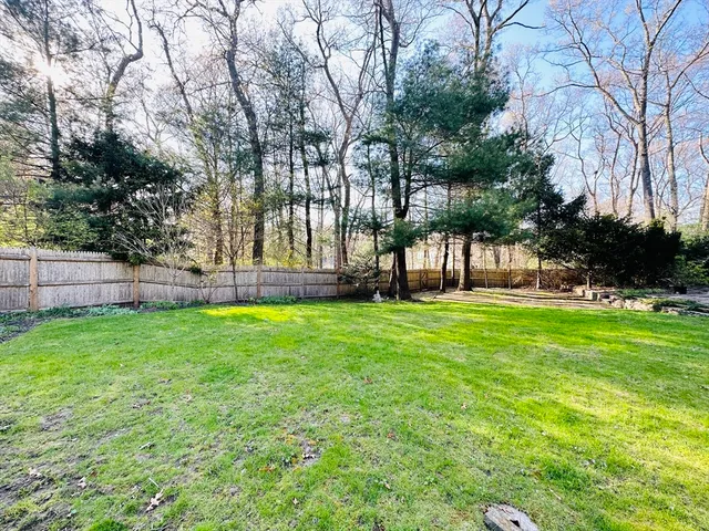 $4,500 | 5 Crest Drive West, Dover, MA 02030