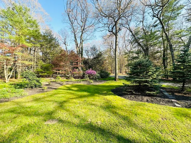 $4,500 | 5 Crest Drive West, Dover, MA 02030