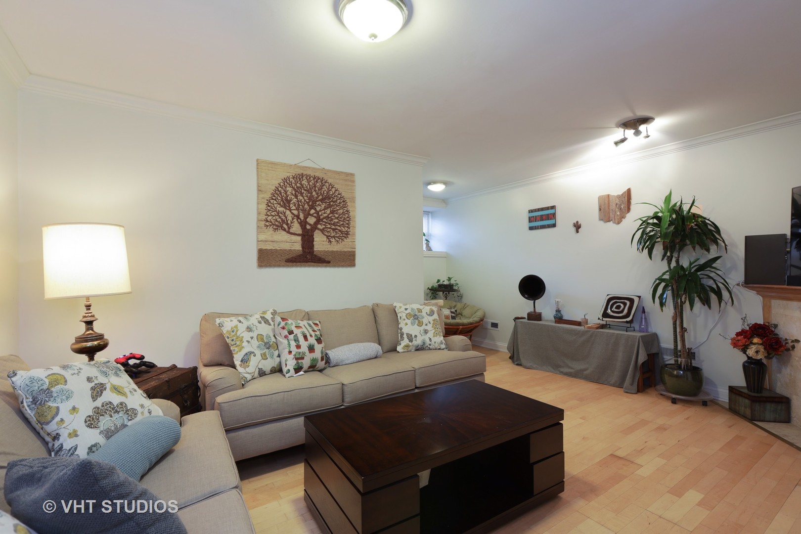 4434 North Sheridan Road, Unit GS Chicago, IL 60640 - Photo 3 of 11
