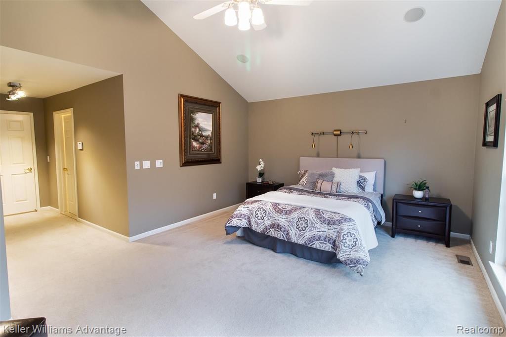 3694 Windingbrook Circle Rochester Hills, MI 48309 - Photo 26 of 44
