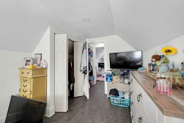 $3,300 | 632 Chase Avenue, Unit 2, Lyndhurst, NJ 07071