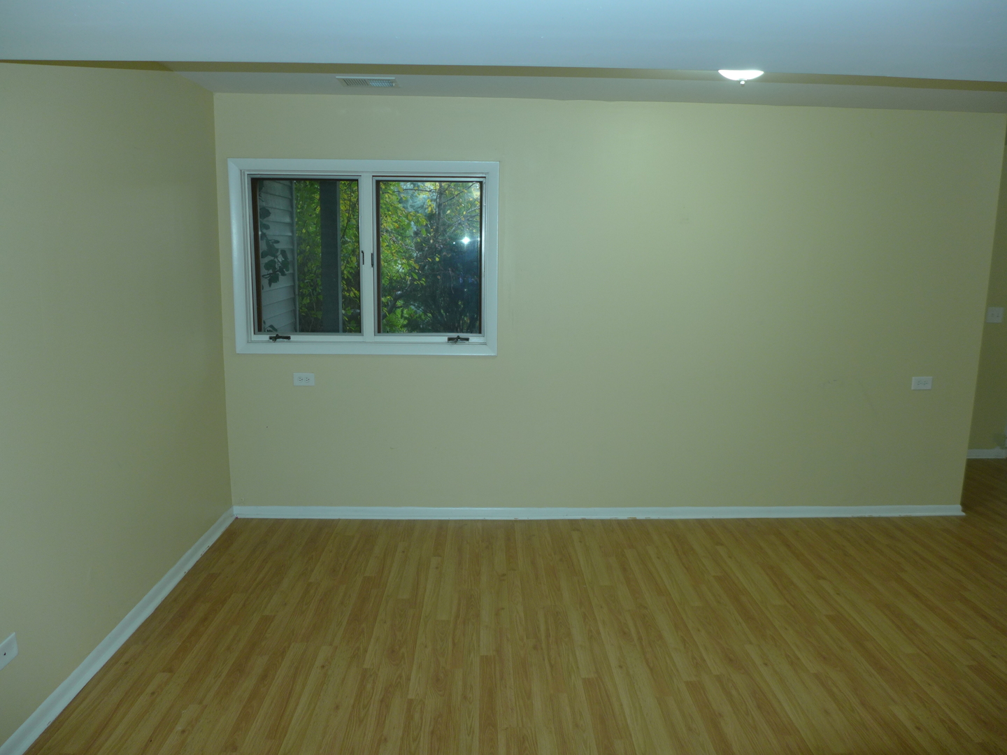 812 Maple Lane Wheeling, IL 60090 - Photo 11 of 13