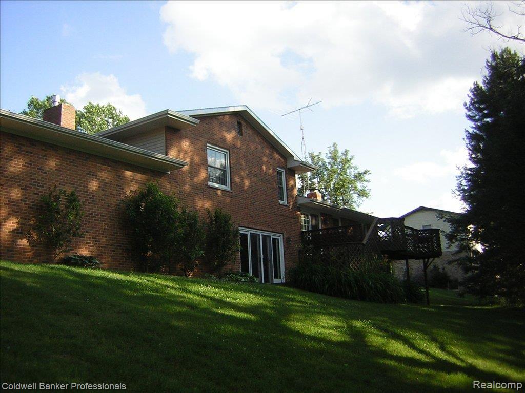 5200 Atlas Road Grand Blanc, MI 48439 - Photo 11 of 14 DSCN2475